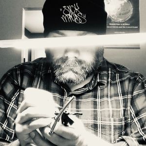 Meet your Posher, Joel